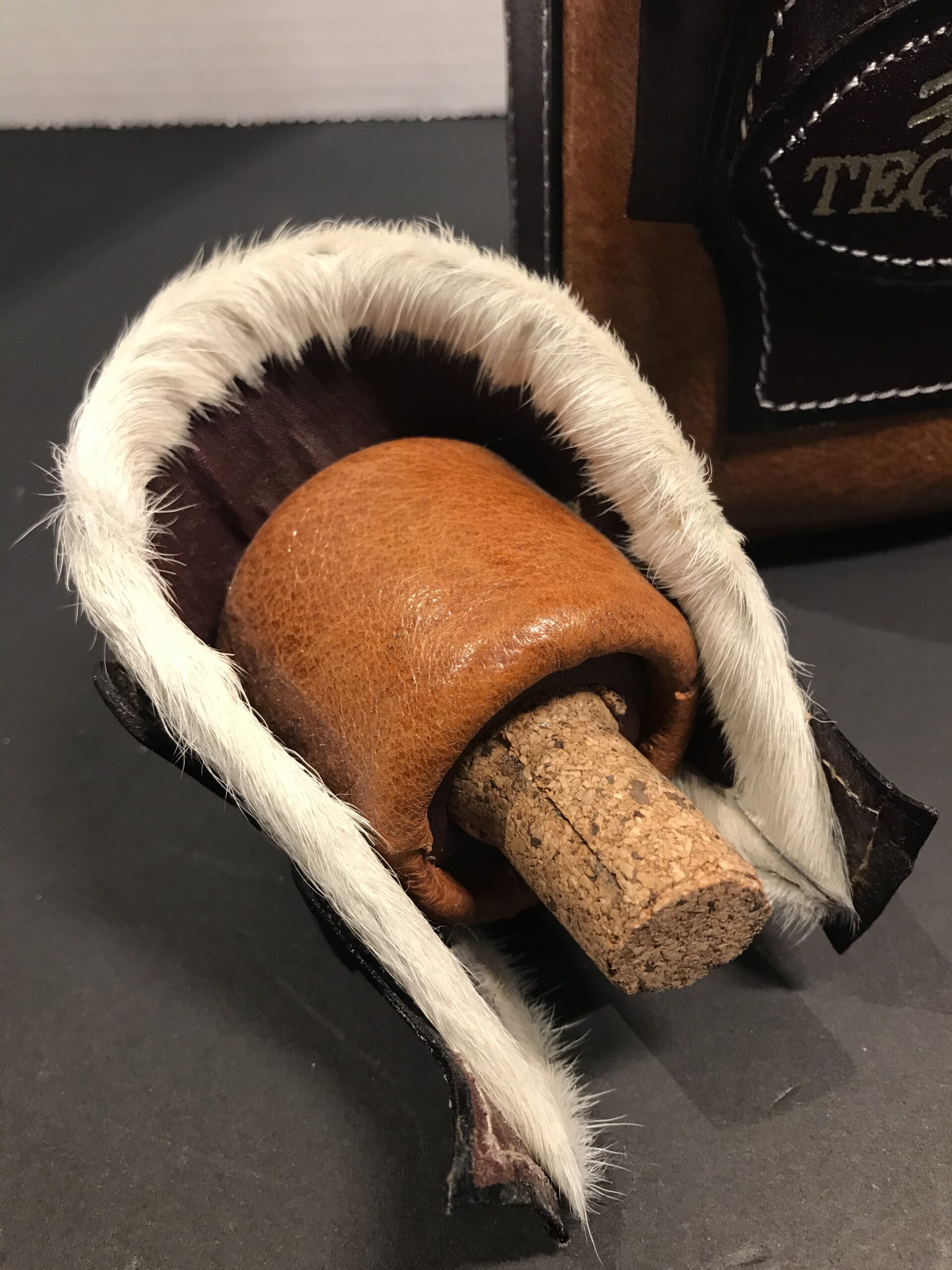 7CBE1C40-571B-45EA-84B5-CA68937E15CA