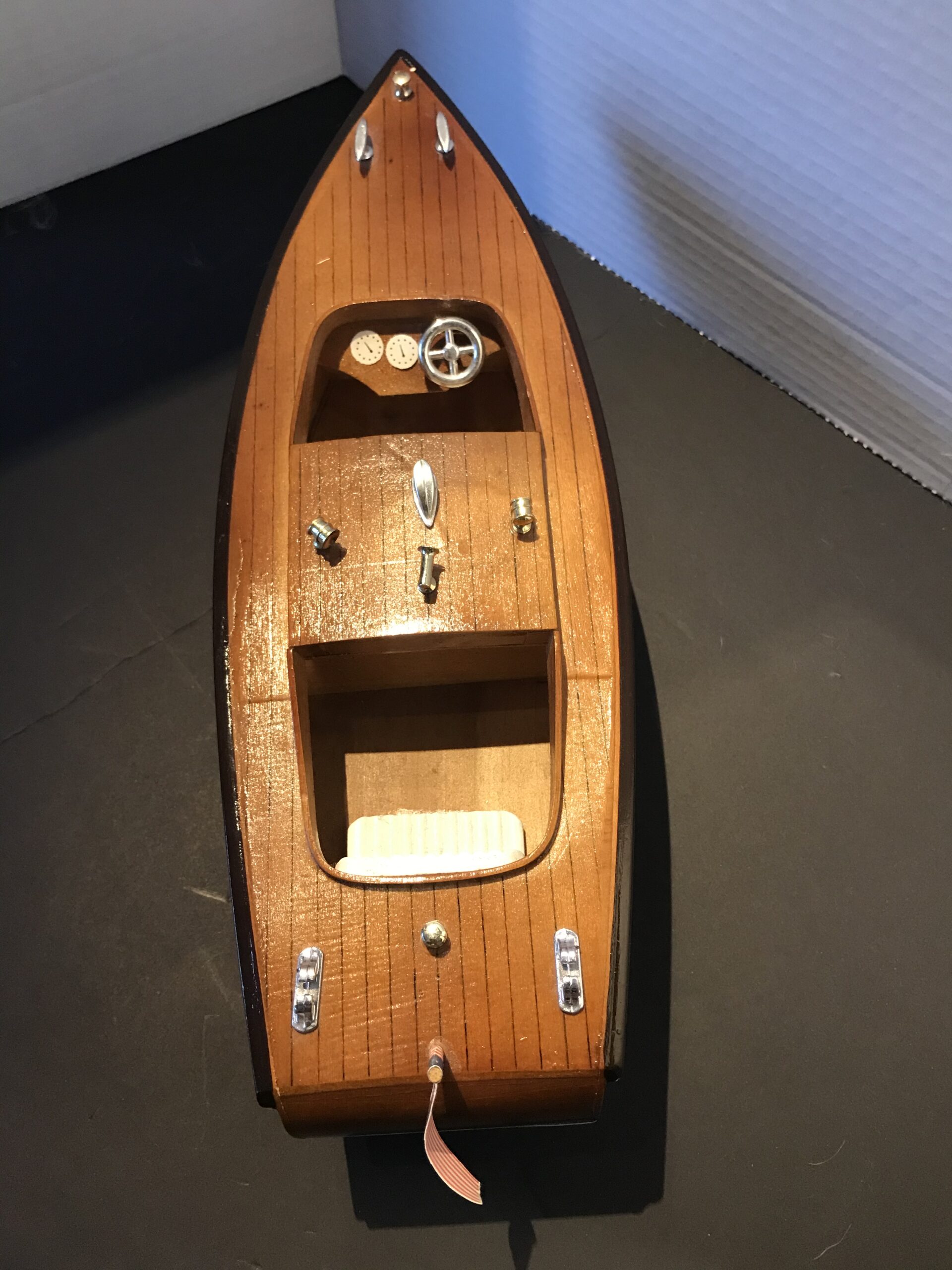 BB9CD604-BC06-45F0-B1B3-8C69A8453640