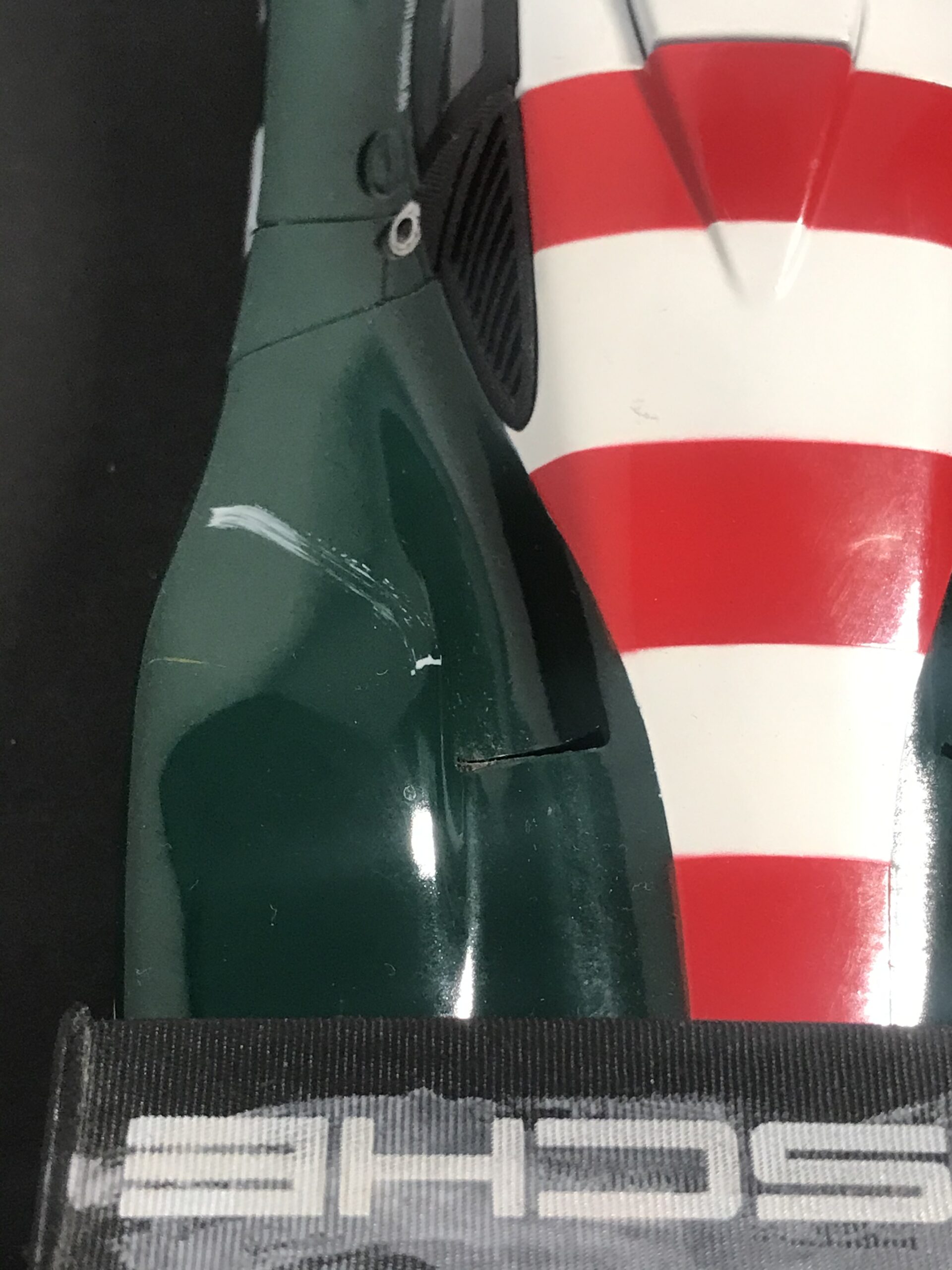 6D4F9ABF-6622-40D3-9C23-9F188B17567A