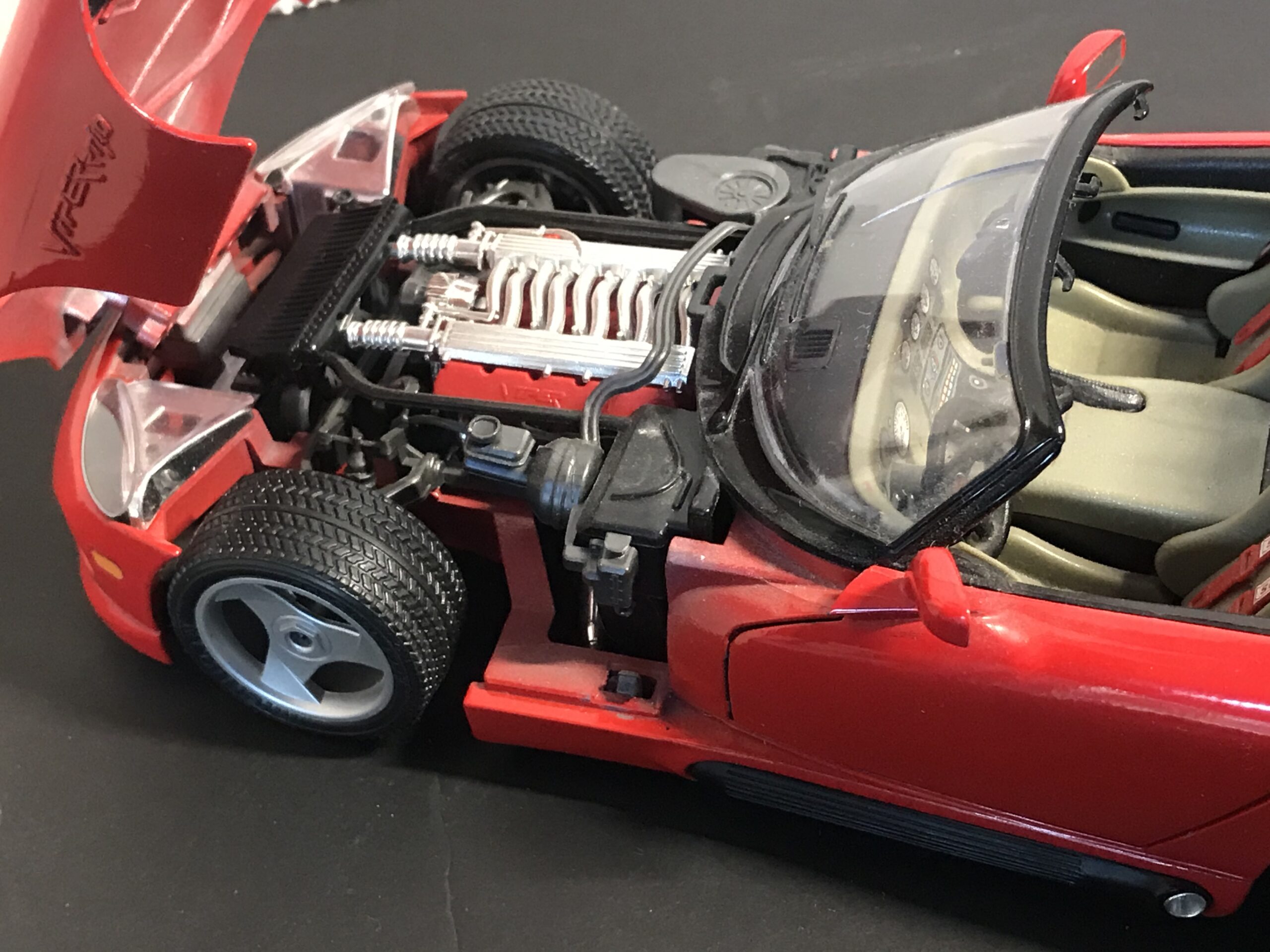 752F906E-A9E8-4E19-9AE2-5165A04726D3