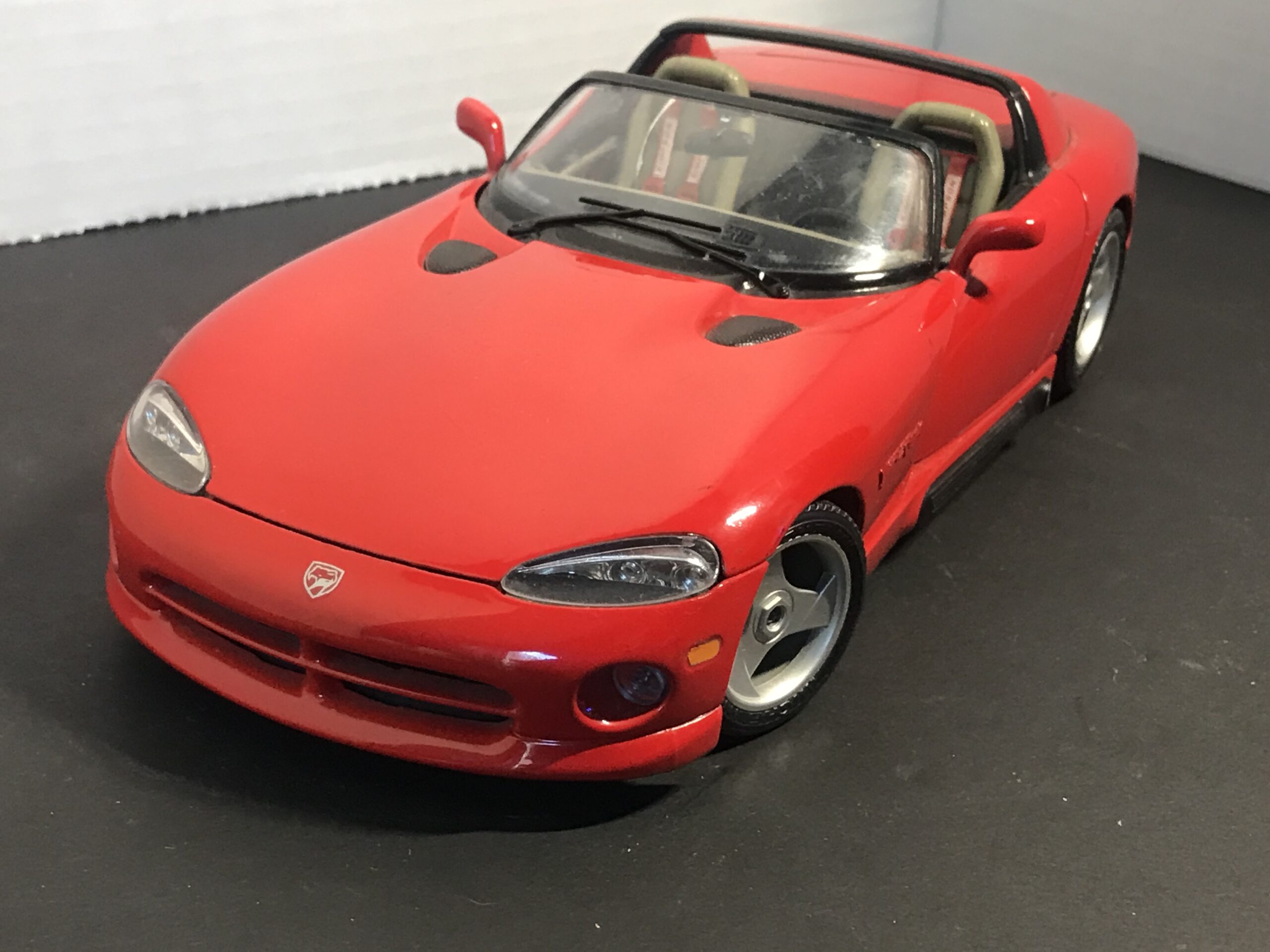 7E658EDE-1502-4070-93D9-3676EE69101F